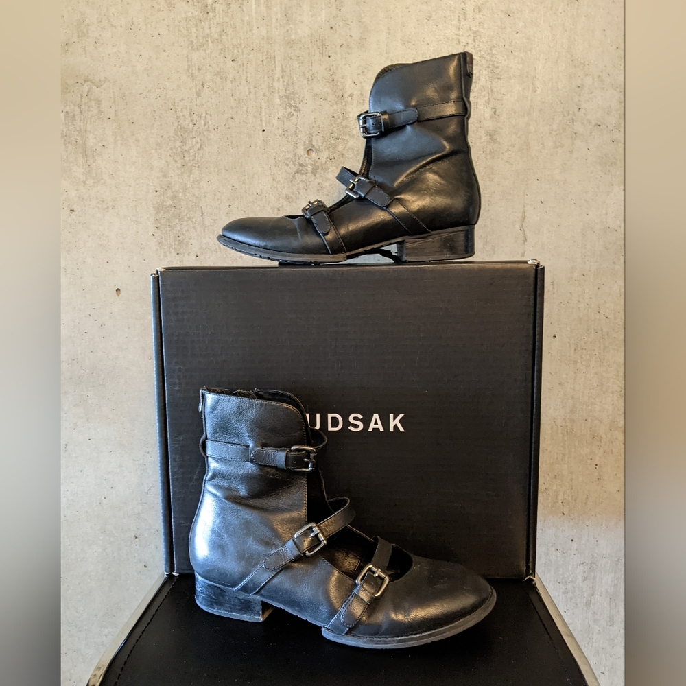 Rudsak Calidonia Leather Moto Cutout Strappy Buckle Booties size 38 (8.5)